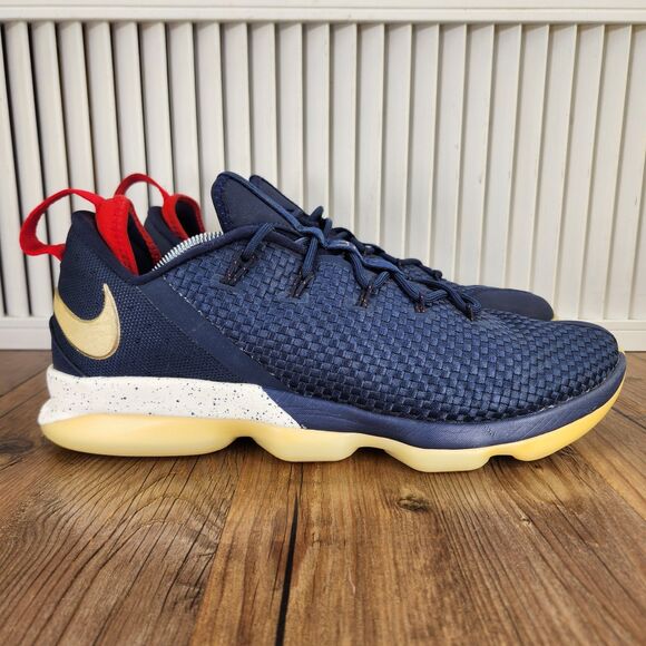 lebron navy basketball shoes